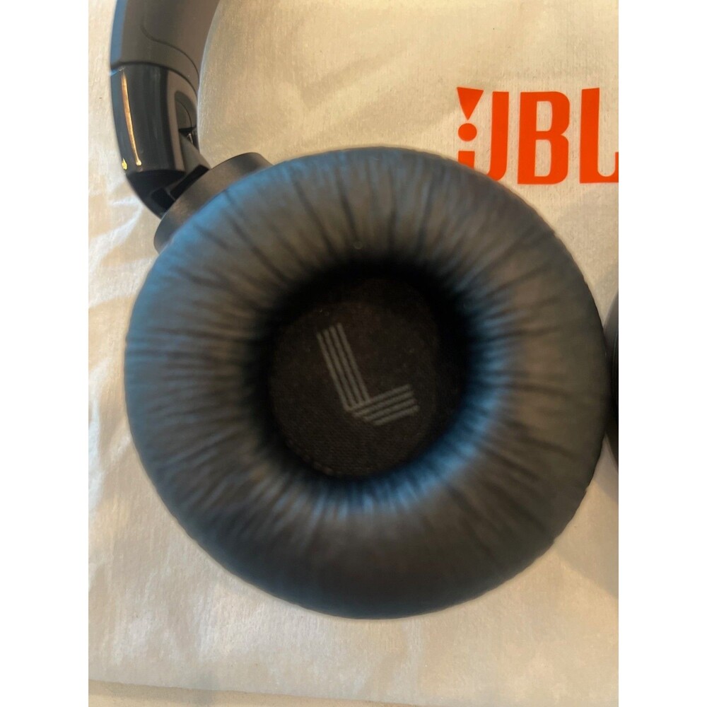 JBL Tune 520BT Wireless Bluetooth On-Ear Headphones With Built-In Microphone NEW - Picture 4 of 12